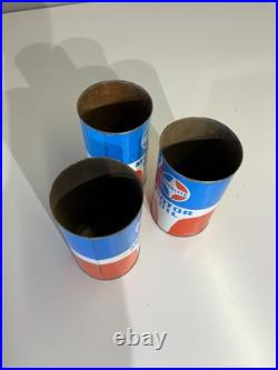 (3) Vintage Canadian Royalite Oil Quart Tins