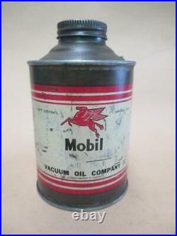 Oil tin, Mobil, vacuum oil company, 1 imperial pint, vintage