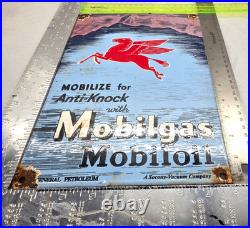 Pegasus Mobilgas Mobiloil 12 Genuine VINTAGE PORCELAIN SIGN DEALERSHIPMOTOR OIL