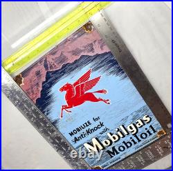 Pegasus Mobilgas Mobiloil 12 Genuine VINTAGE PORCELAIN SIGN DEALERSHIPMOTOR OIL