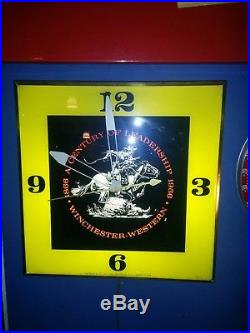 Rare Vintage 1966 Winchester Rifle Gun Hunting Gas Oil 15 Lighted Clock Sign