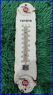 Toyota Thermometer Gas Oil Vintage Collectable Porcelain automotive souvenirs