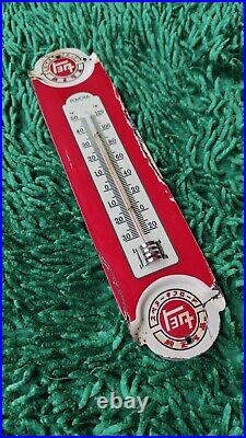 Toyota Thermometer Gas Oil Vintage Collectable no Porcelain automotive souvenirs