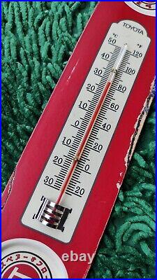 Toyota Thermometer Gas Oil Vintage Collectable no Porcelain automotive souvenirs