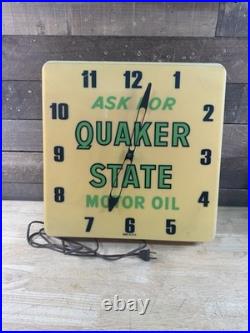 Vintage 16 Quaker State Motor Oil Advertising Lighted Wall Clock