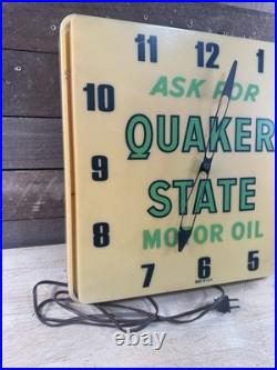 Vintage 16 Quaker State Motor Oil Advertising Lighted Wall Clock