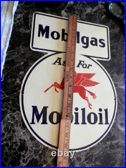 Vintage 1941 Mobil Oil Gas Advertising Sign Tin Tacker Original Nice Rare Sign