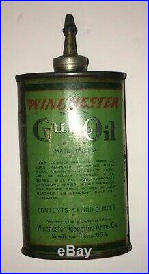 Vintage 3 oz. Winchester Gun Oil Can oval lead top, tin/can RARE GREEN CAN