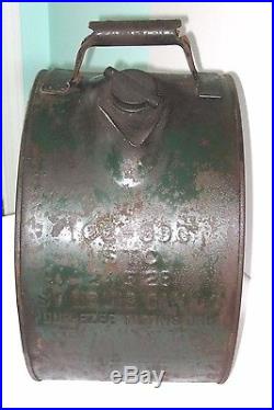 Vintage 5 Gallon Sinclair Mobilne Rocker Oil Can