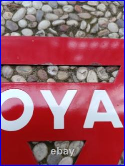Vintage Conoco ROYAL NOT Porcelain Triangle Sign 10 x 8.5 inch gas pump sign Vintage Conoco ROYAL NOT Porcelain Triangle Sign 10 x 8.5 inch gas pump sign