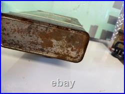Vintage Esso Extra Motor Oil Slim Tin Can With Mr & Mrs. In The Red Car