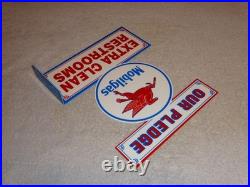Vintage Mobil Mobilgas Clean Restrooms Pegasus 12 X10 Gasoline Oil Flange Sign