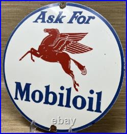 Vintage Mobiloil Porcelain Sign Dealership Gas Station Mobil Motor Oil Peggy Vintage Mobiloil Porcelain Sign Dealership Gas Station Mobil Motor Oil Peggy