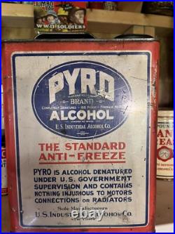 Vintage Oil Can