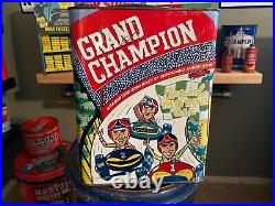 Vintage Original Grand Champion Motor Oil 2 Gallon Gas And Oil Nice Can