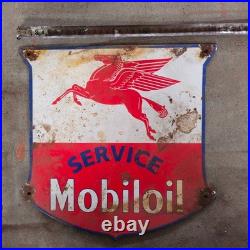 Vintage Service Pegasus Old Us Gasoline Oil Gas Pump Enamel Porcelain Sign