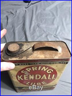 Vintage Spring Kendall Lube Refining Co One Gallon Oil Can Auto NOS FULL Trans