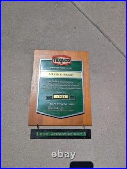 Vintage TEXACO DEALER SIGN Wall Plaque Award 1951 30th Anniversary
