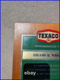 Vintage TEXACO DEALER SIGN Wall Plaque Award 1951 30th Anniversary