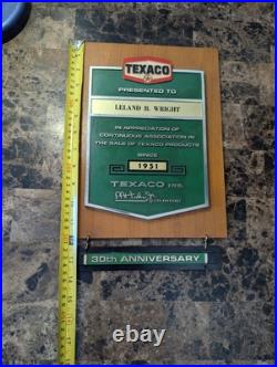 Vintage TEXACO DEALER SIGN Wall Plaque Award 1951 30th Anniversary
