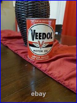 Vintage VEEDOL Motor Oil Gas Service Station Advertising Can empty tin very good