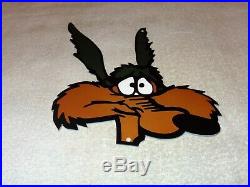 Vintage Wile E. Coyote Road Runner Looney Tunes 13 Metal Gasoline & Oil Sign