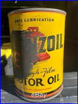 Vintage pennzoil oil can, plane graphic. Amazing color and gloss